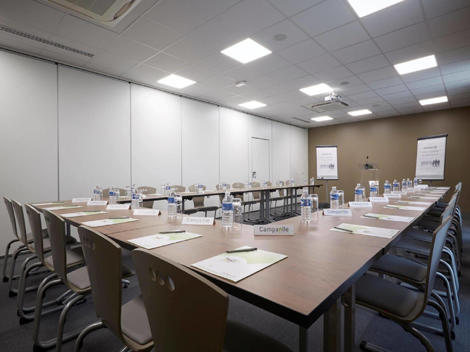 Hotel Campanile Bordeaux Ouest - Aeroport 3*